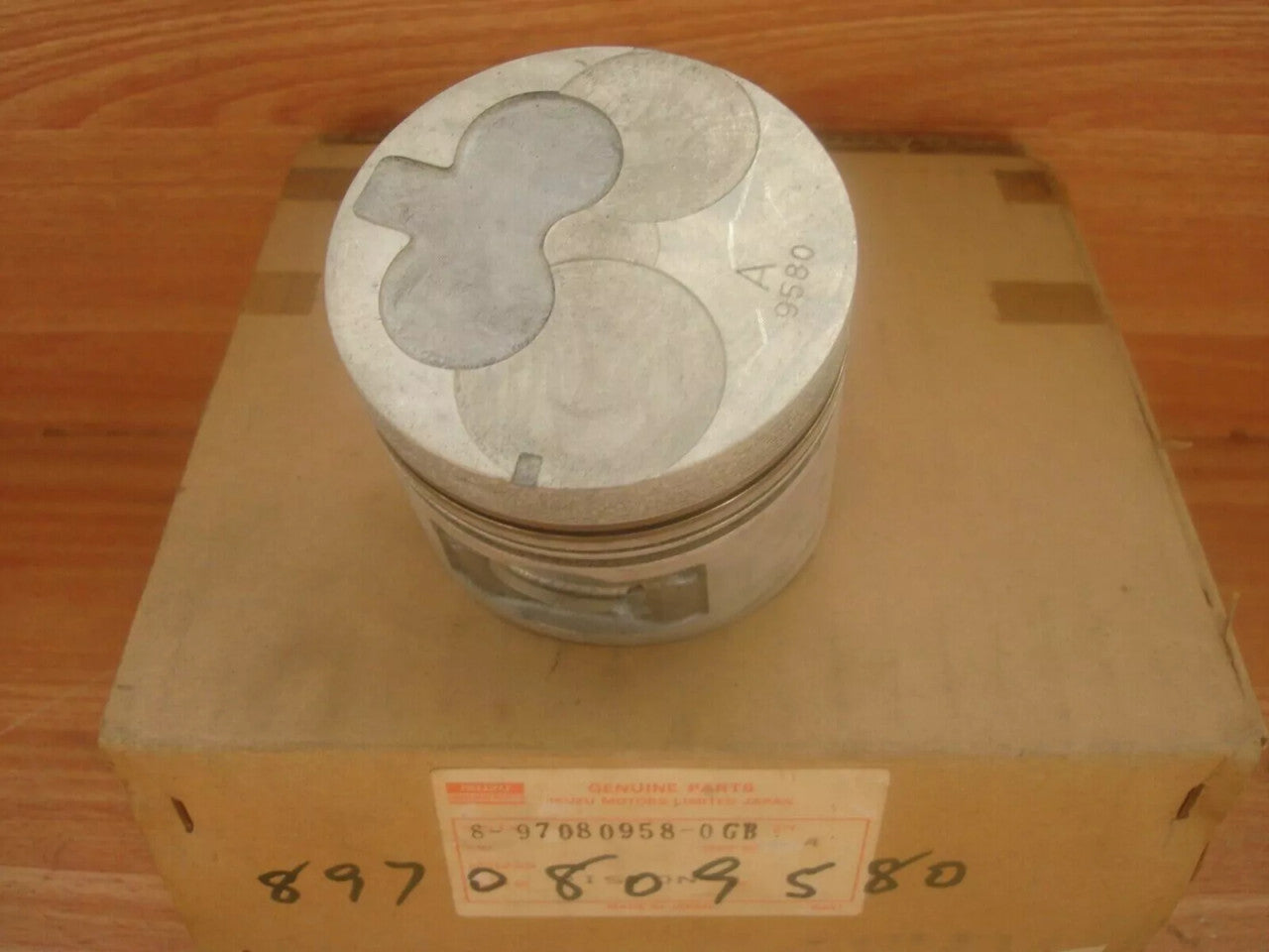 4x Pistons fits Isuzu 4EC1 Opel Corsa A B Vauxhall Nova 15D STD Genuine 8970809580 View Front