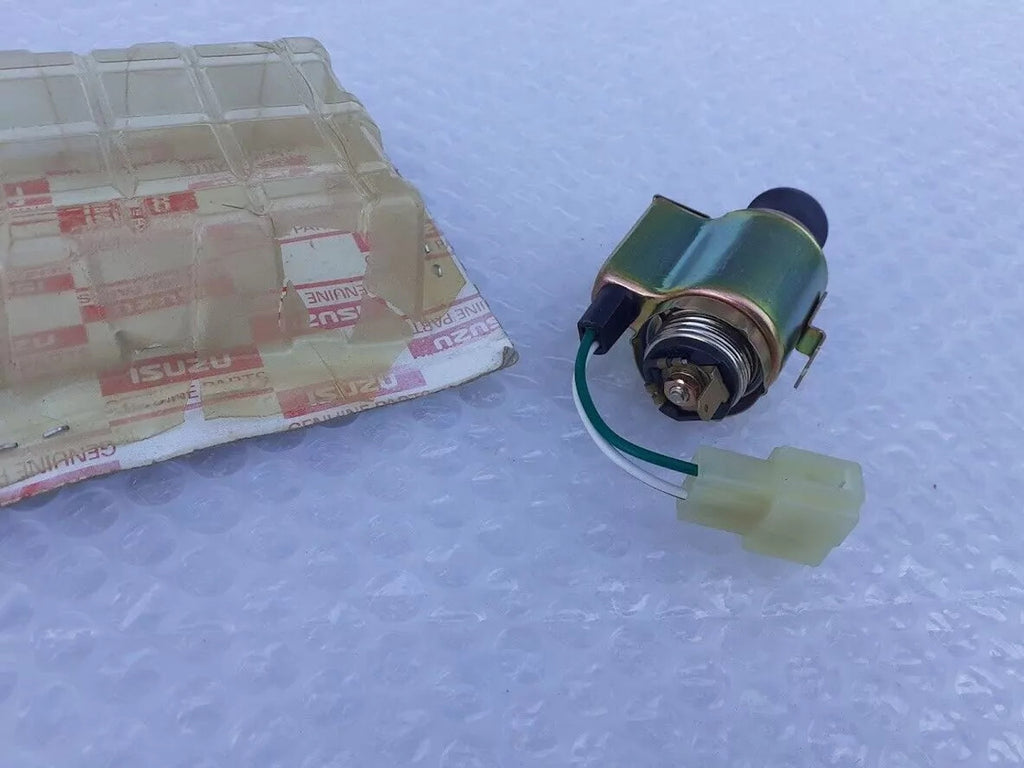 Cigarette Lighter fits Isuzu Pickup Trooper Chevrolet LUV 8970944682 Genuine View Rear