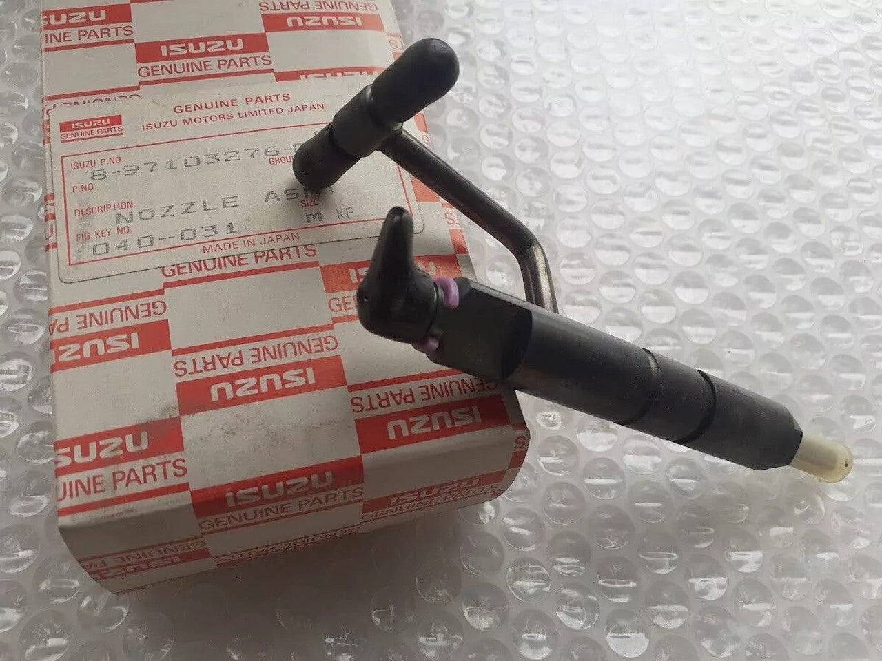 Fuel Injector fits Isuzu Chevrolet Opel Holden 4JB1 8971032760 Genuine View Rear
