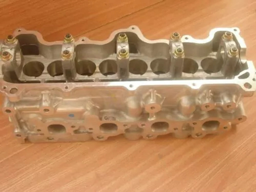 Cylinder Head fits Opel Vauxhall Corsa B Combo 17D X17D 97106524 Genuine 8971065240 View Right