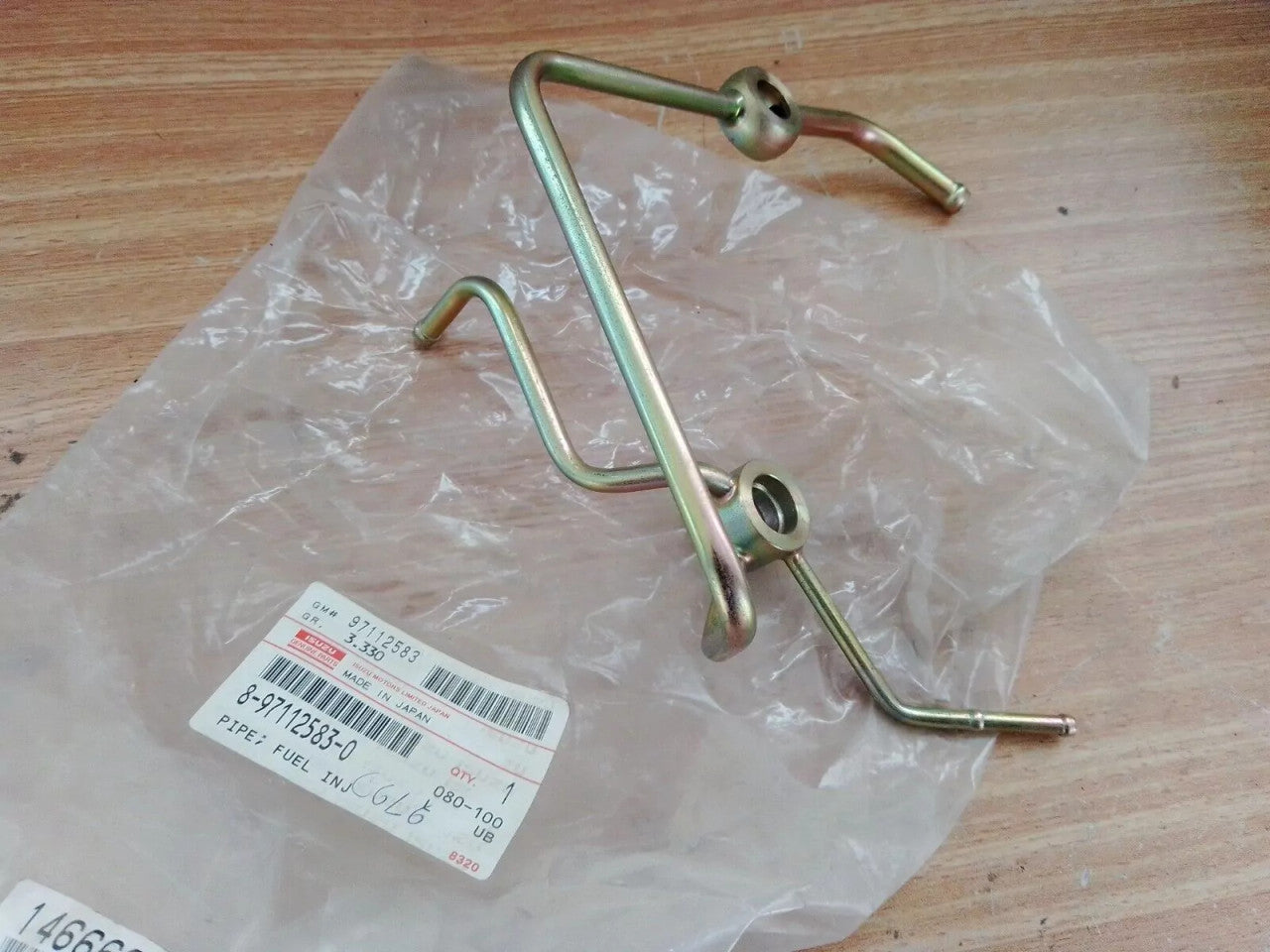 Fuel Pump Pipe fits Isuzu Pickup TF Chevrolet LUV 8971125830 Genuine View Rear