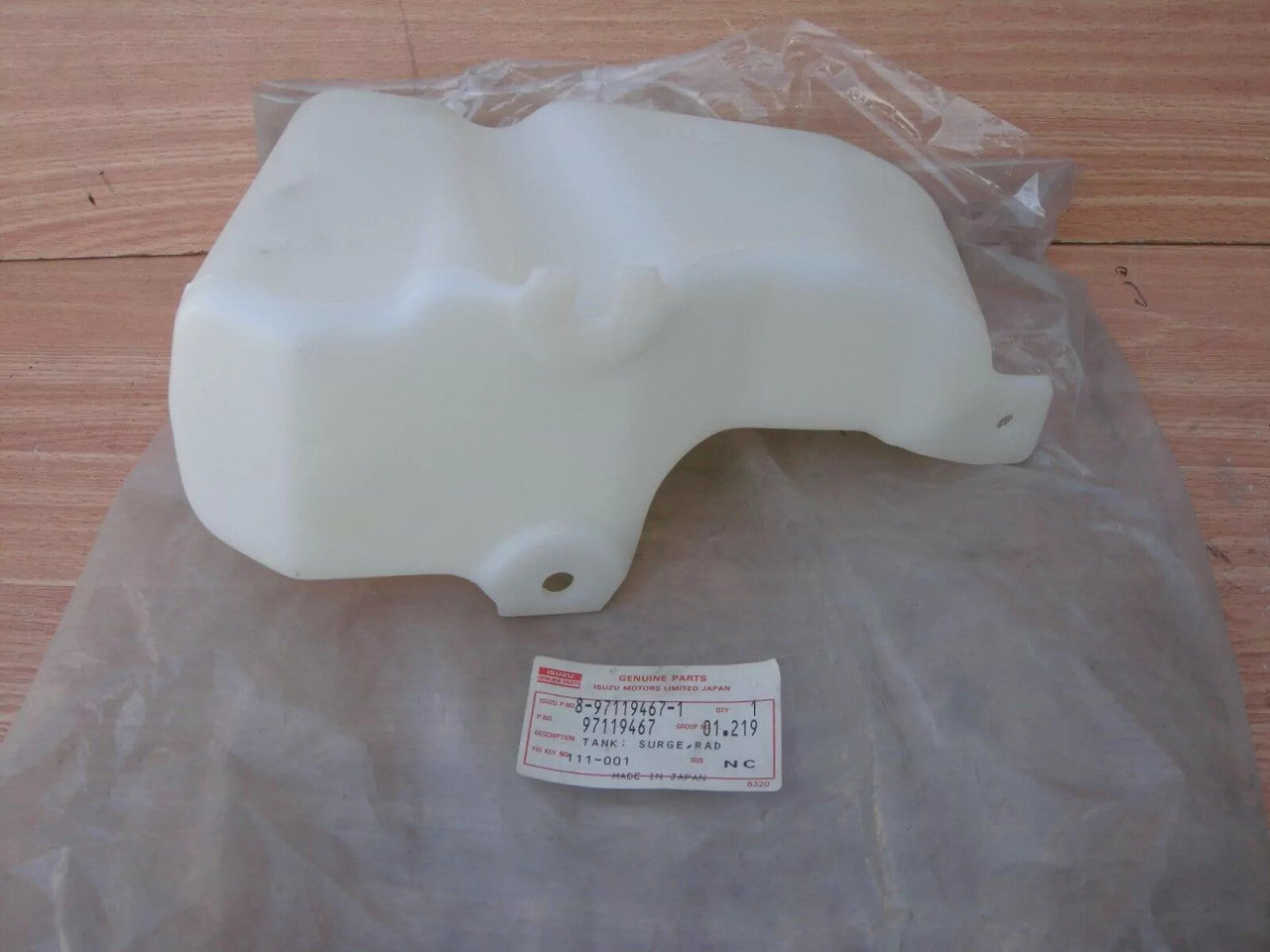 Header Overflow Tank fits Isuzu Pickup Chevrolet LUV Opel Campo 4JG2 Genuine 8971194671 View Rear