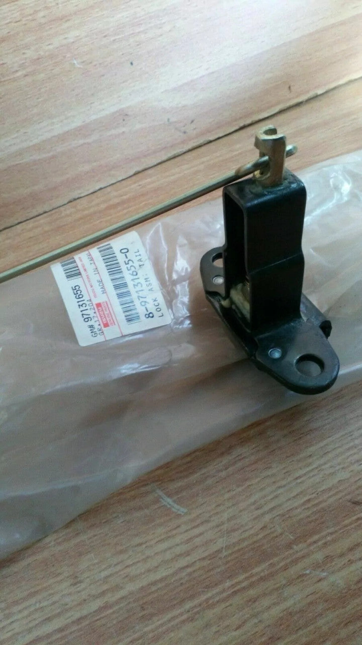 Lock Tail Gate Right fits Isuzu Pickup TF Chevrolet LUV Opel Campo Genuine 8971316550 View Rear