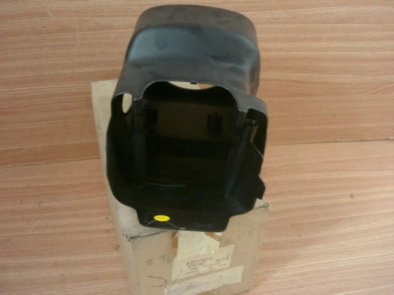 Steering Column Cowl Cover RHD Black fits Isuzu Opel Chevrolet Vauxhall Genuine 8971518655 View Right