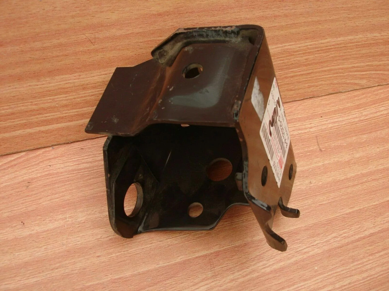 Frame Bracket Front Left fits Isuzu TFS TFR Pickup Chevrolet LUV Holden Rodeo 8971707250 View Close Up Left