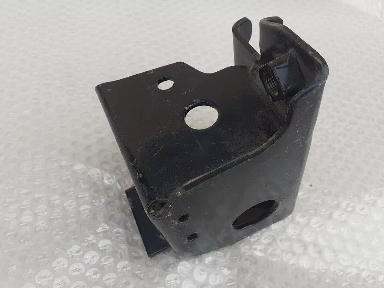Frame Bracket Front Left fits Isuzu TFS TFR Pickup Chevrolet LUV Holden Rodeo 8971707250 View Rear