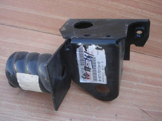 Bracket Front Right fits Isuzu Pickup TF Chevrolet LUV Opel Campo Genuine 8971707260 View Front