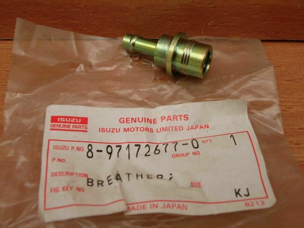 Transfer Case Air Breather fits Isuzu Trooper Chevrolet LUV Honda Passport 4JG2 8971726770 View Front
