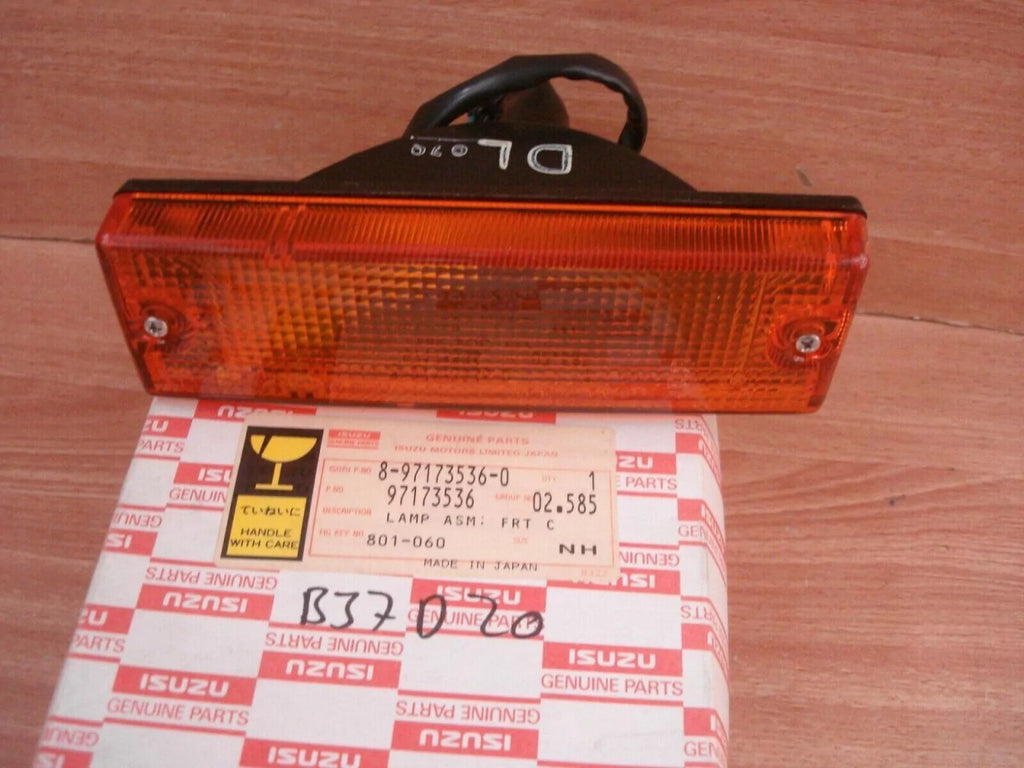 Indicator Turn Signal Front Left fits Isuzu Pickup TF Chevrolet LUV Genuine 8971735360 View Front