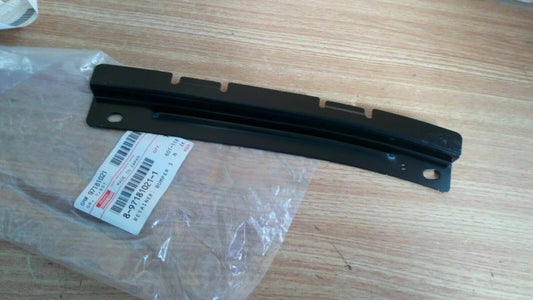 Front Bumper Bracket Right fits Isuzu Pickup TF Chevrolet LUV Opel Campo Genuine 8971810211 View Front