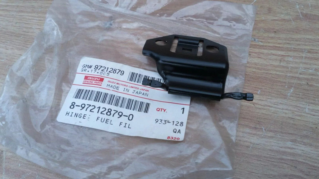 Fuel Tank Door Hinge RHD fits Isuzu D-Max Dmax 8972128790 Genuine View Front