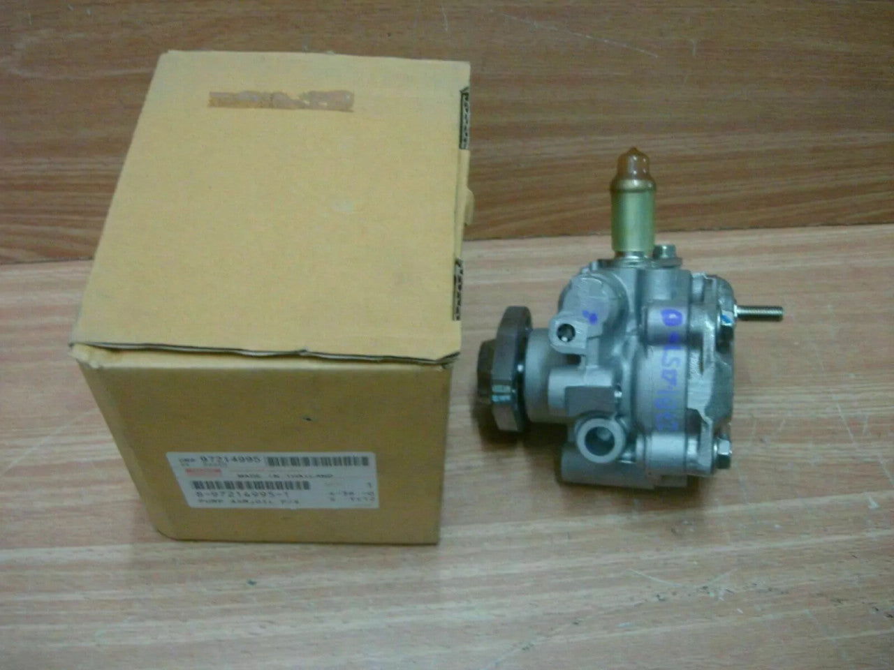 Power Steering Pump fits Isuzu Dmax D-Max 8972149951 Genuine View Front