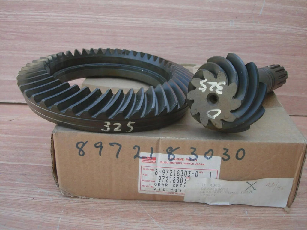 Differential Gear Pinion fits Isuzu Pickup TF Chevrolet LUV Opel Monterey Campo 8972183030 View Front