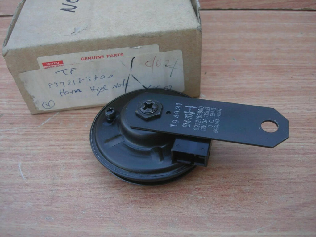 Horn Multi Tone fits Isuzu Pickup TF Chevrolet LUV Opel Campo Genuine 8972183800 View Rear