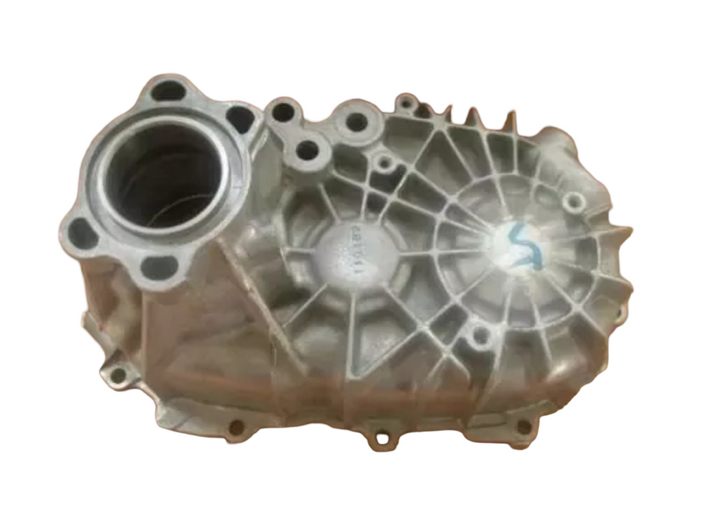 Cover Rear Transmission fits Isuzu TFS TFR Pickup Chevrolet LUV 4JG2 Genuine 8972199290