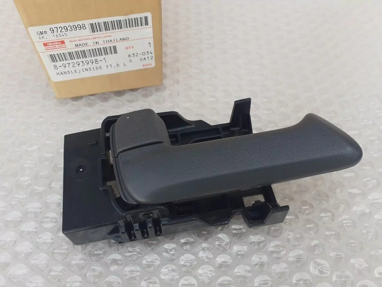 Interior Door Handle Front Left fits Isuzu Dmax D-Max Rodeo Colorado Genuine 8972939981 View Left