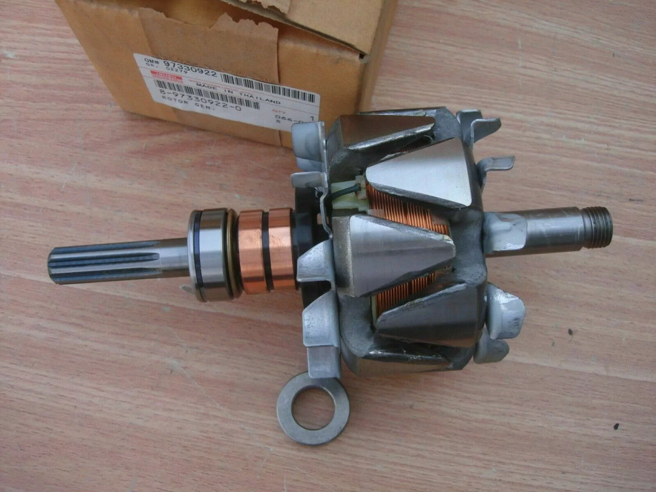 Alternator Generator Rotor fits Isuzu Dmax Pickup TF 4JA1 A/T 4 speed Genuine 8973309220 View Rear