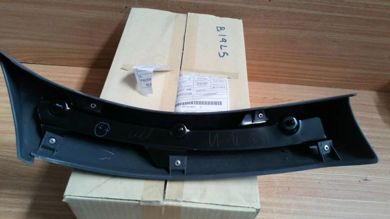 Front Bumper Extension Right fits Isuzu Dmax D-Max 8973318621 Genuine View Rear