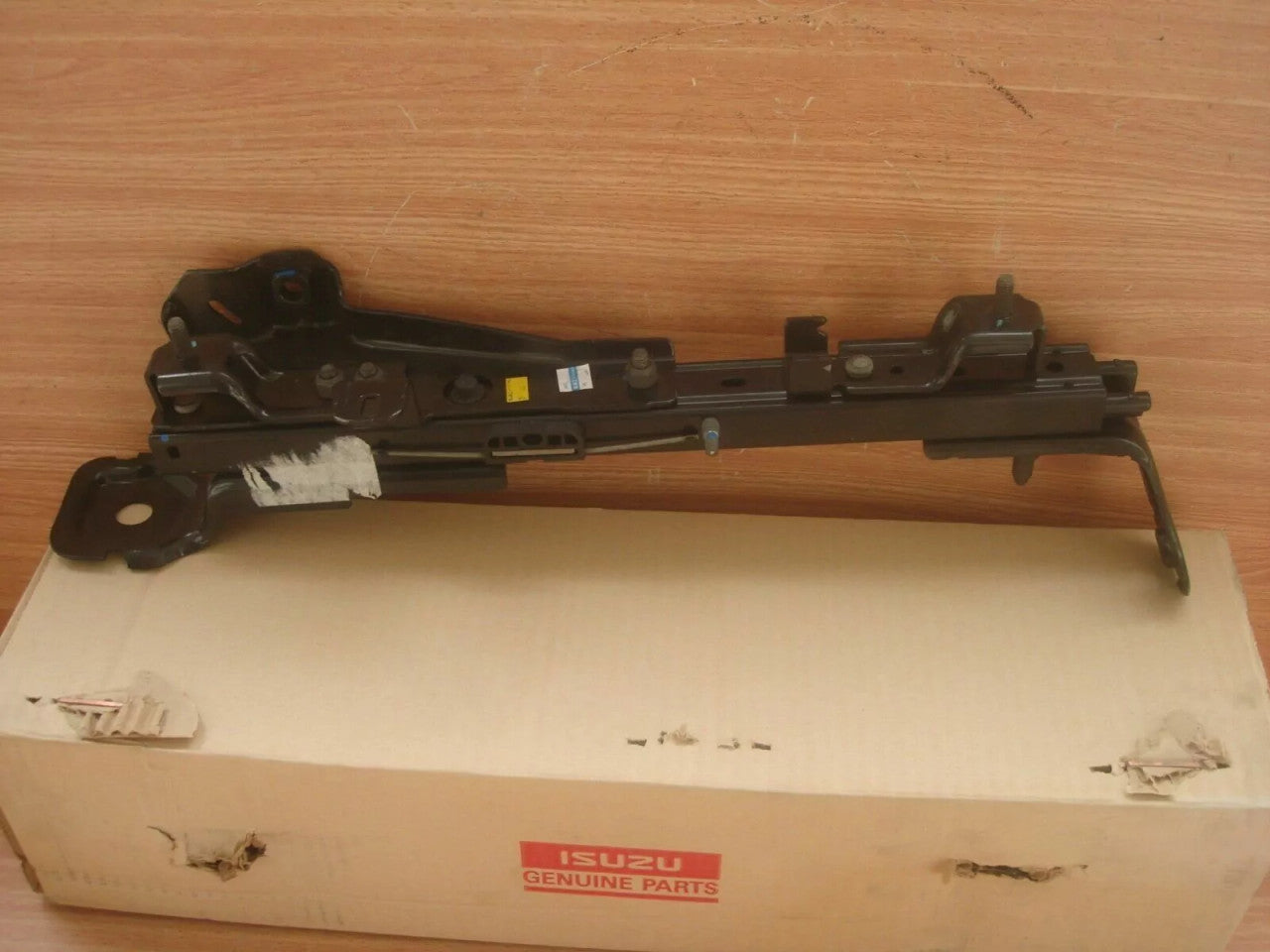 Seat Slide Adjuster Right fits Isuzu Pickup TFS TFR D-Max Dmax Genuine 8973326560 View Front