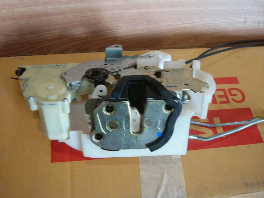 Door Lock Front Right RHD fits Isuzu Pickup TF Chevrolet LUV 8973330930 Genuine View Rear