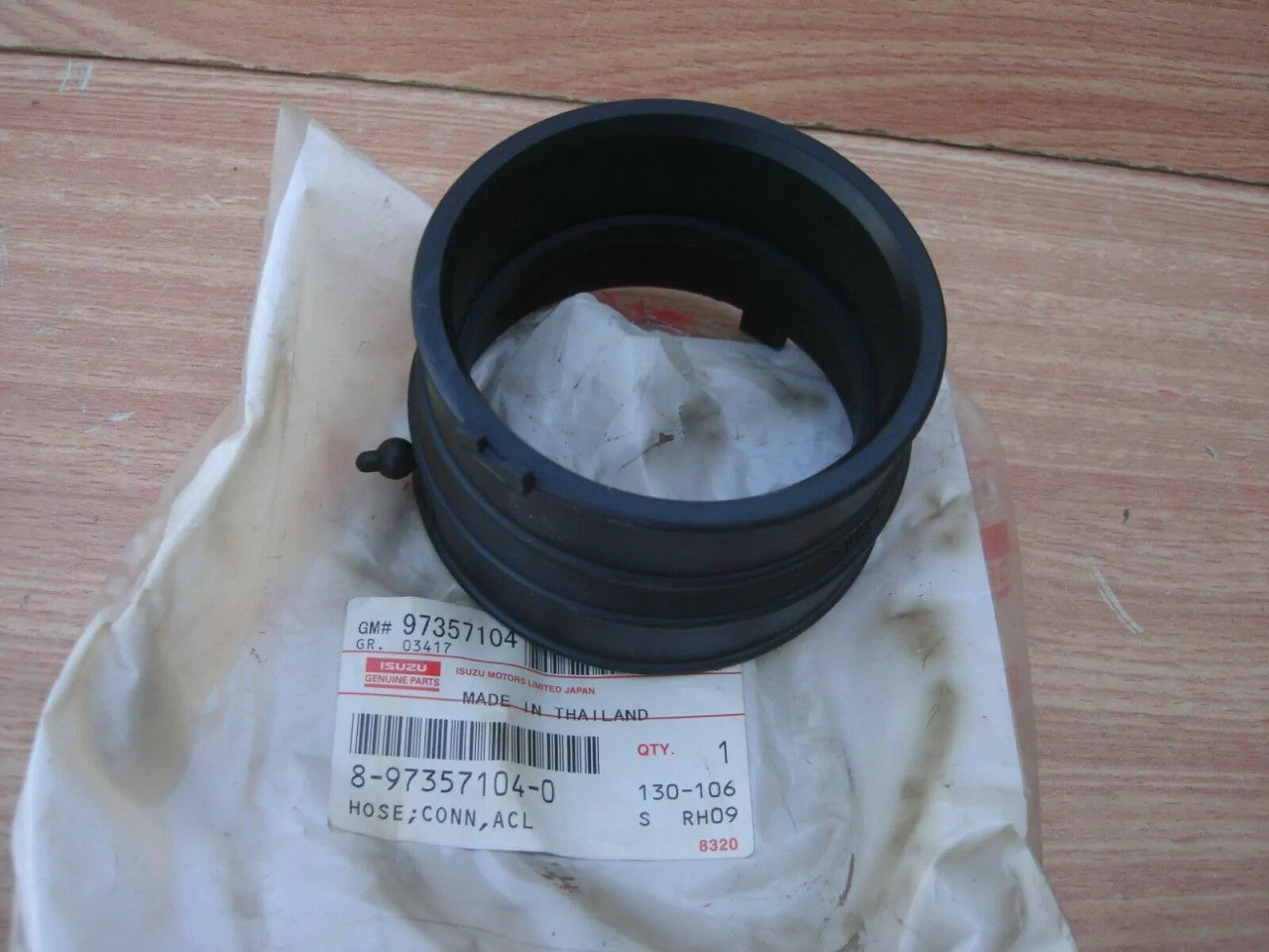 Air Filter Hose fits Isuzu Pickup Dmax D-Max 8973571040 Genuine View Rear