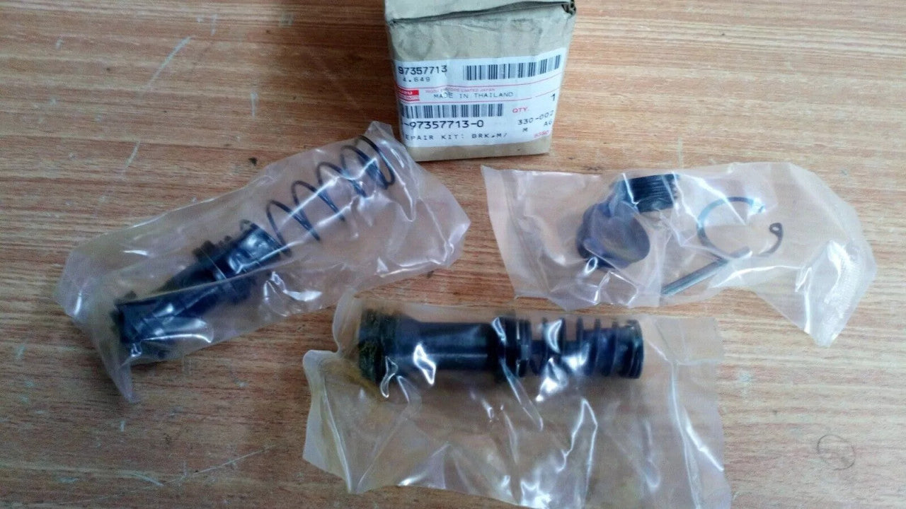 Brake Master Cylinder Repair Kit fits Isuzu Dmax D-Max 8973577130 Genuine View Front
