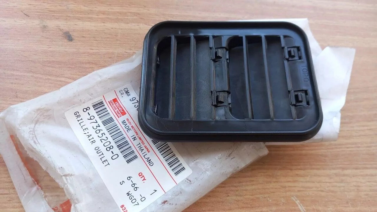 Air Outlet Grill fits Isuzu Dmax D-Max Rodeo Denver 8973652080 Genuine View Front