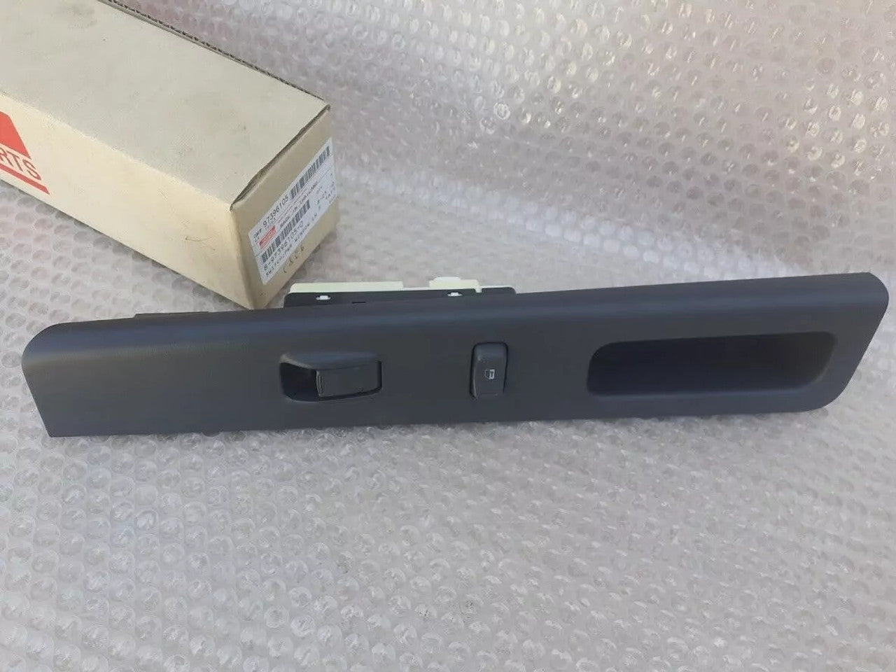 Window Switch Front Left fits Isuzu D-Max Dmax Rodeo Denver 8973961050 Genuine View Left