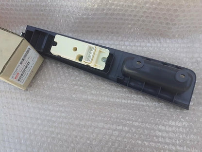 Window Switch Front Left fits Isuzu D-Max Dmax Rodeo Denver 8973961050 Genuine View Lower