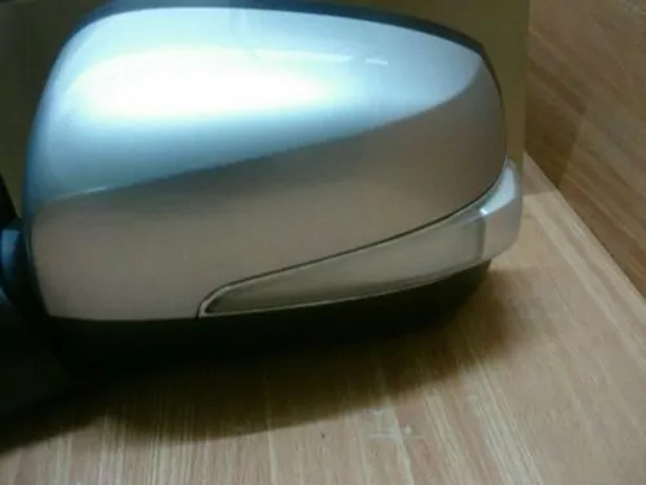 Wing Mirror Left fits Isuzu TFR TFS Dmax D-Max 8974083304 Genuine View Upper