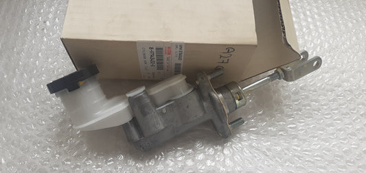 Clutch Master Cylinder fits Isuzu Dmax Rodeo Denver 8979434320 Genuine View Front