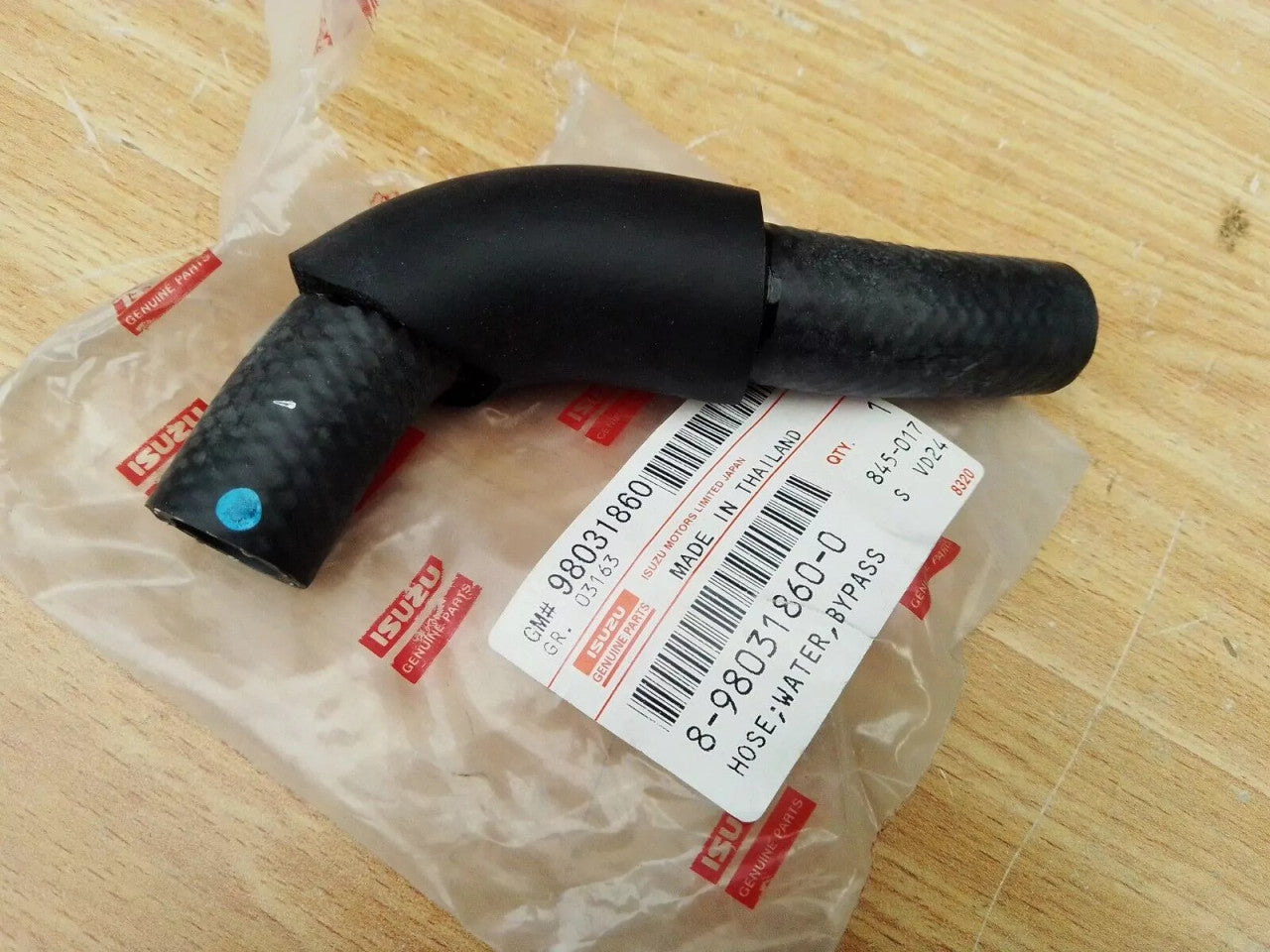 Water Hose Pipe fits Isuzu Dmax D-Max Rodeo Denver 8980318600 Genuine View Front