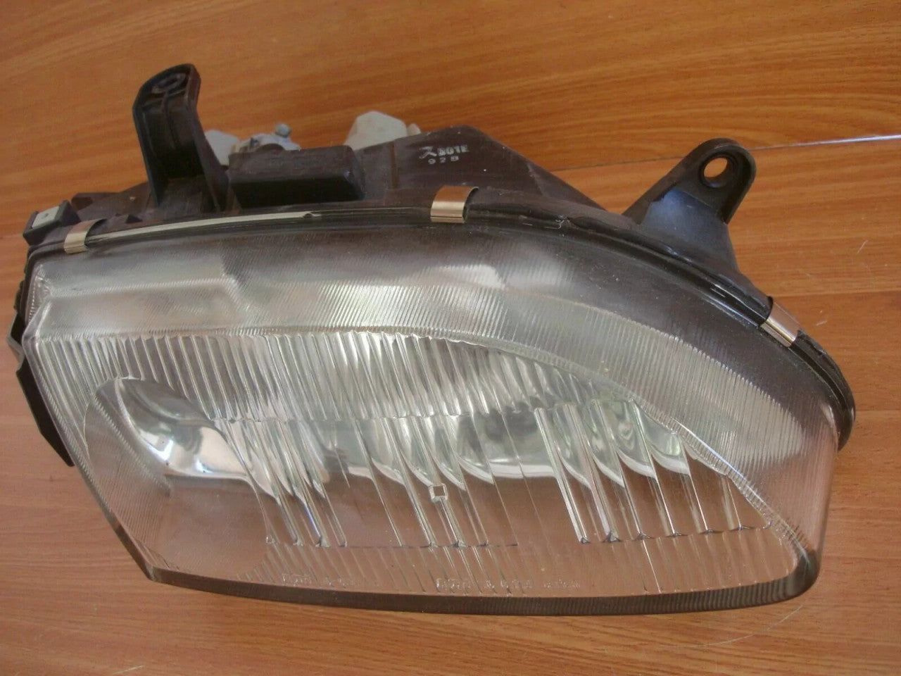 Headlight Right fits Mazda Lantis 8FBJ-51-030B Genuine View Rear