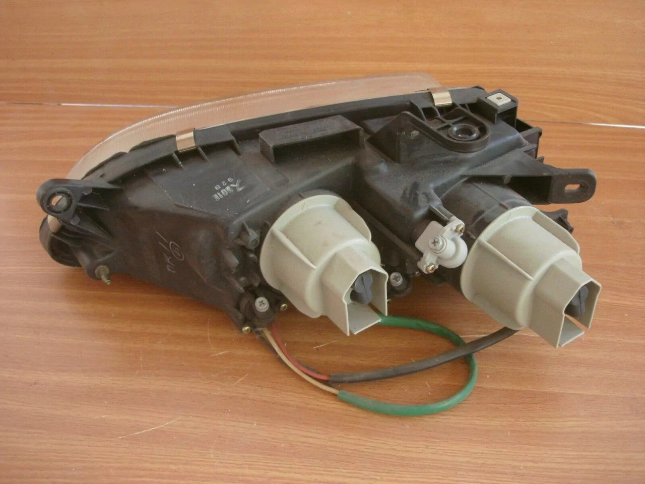 Headlight Right fits Mazda Lantis 8FBJ-51-030B Genuine View Left