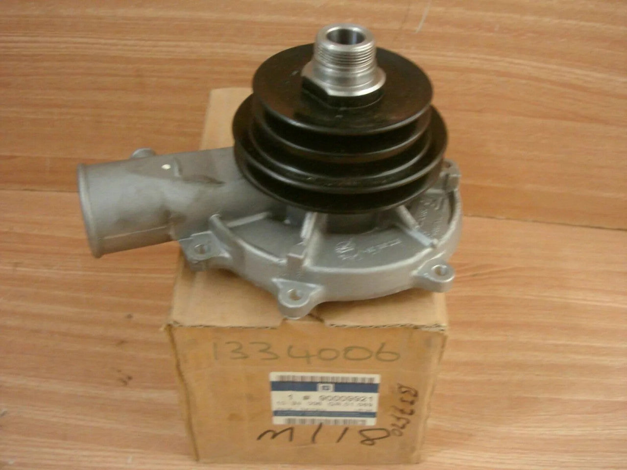 Water Pump fits Opel Rekord E Senator A Diesel 90009921 Genuine View Front
