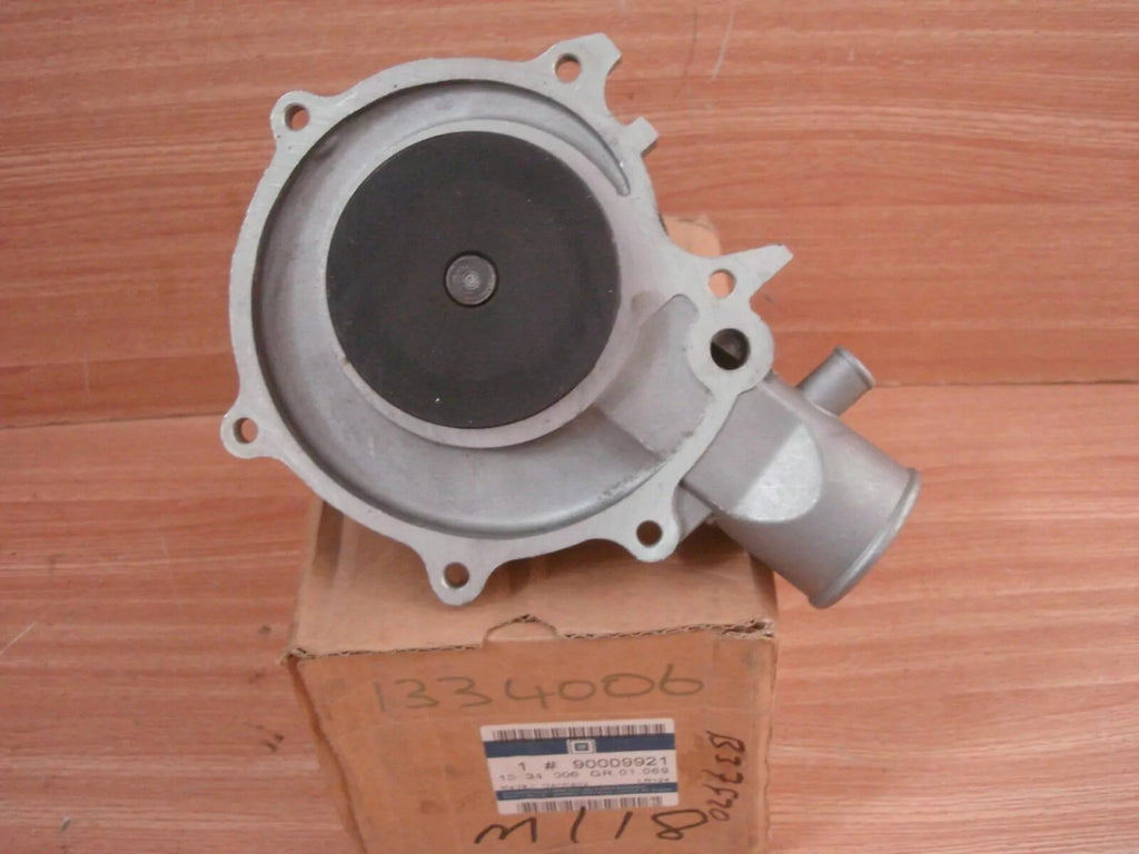 Water Pump fits Opel Rekord E Senator A Diesel 90009921 Genuine View Right