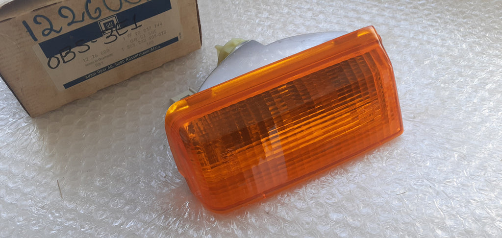Turn Signal Front Left fits Opel Rekord E 90017744 Genuine View Front