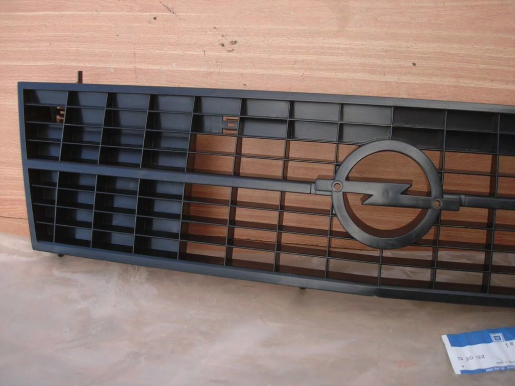 Grille Front fits Opel Kadett D 90041926 Genuine View Rear
