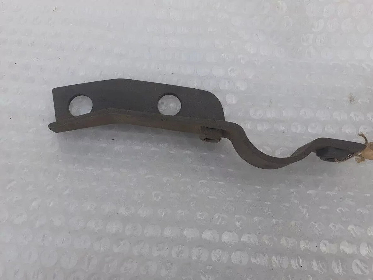 Exhaust Bracket fits Opel Rekord E Diesel 90067793 Genuine View Rear