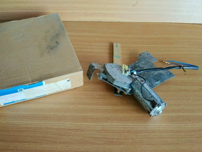 Windshield Wiper Motor Rear Window fits Opel Kadett D 90069651 Genuine View Front