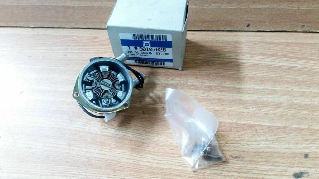 Carburetor Choke Control Cover fits Opel Ascona C Vauxhall Cavalier 90107628 View Rear