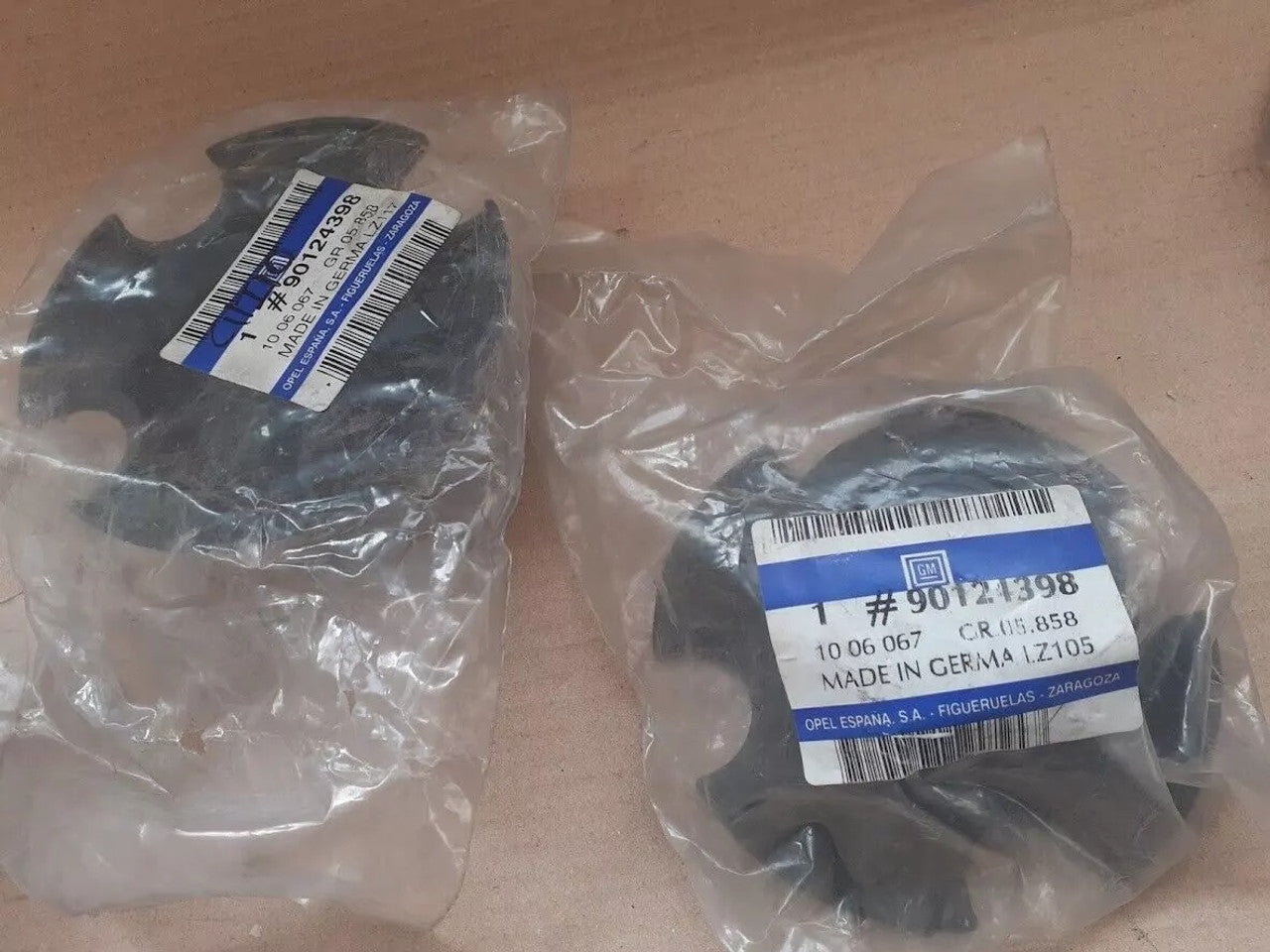 1x Wheel Centre Cap fits Opel Ascona C Corsa A 90124398 Genuine View Right