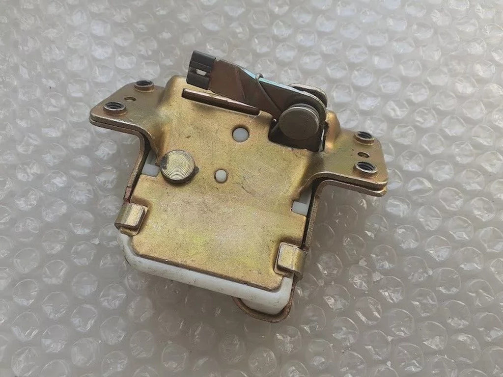 Tailgate Lock fits Opel Kadett D 90159222 Genuine View Rear