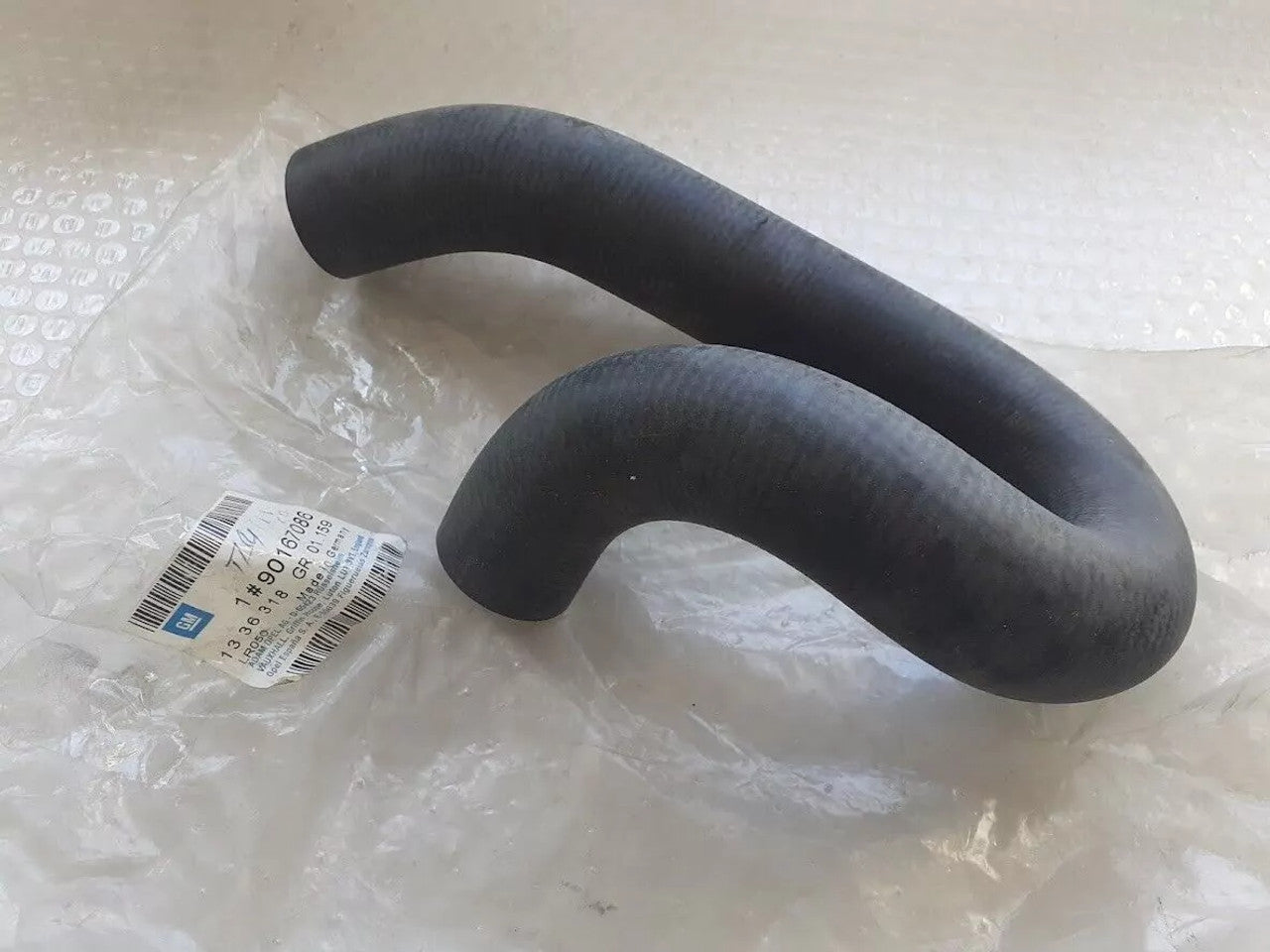Radiator Hose Upper fits Opel Ascona C Vauxhall Cavalier 16DA 90167086 Genuine View Rear