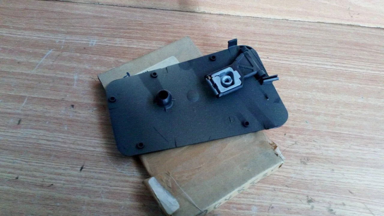 Wing Mirror Glass Left RHD fits Opel Ascona C Vauxhall Cavalier 90167344 Genuine View Rear