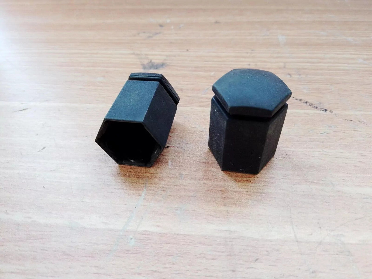 2x Alloy Wheel Nut Covers Black fits Opel Vauxhall 19mm 32mm Genuine 90170643 View Front