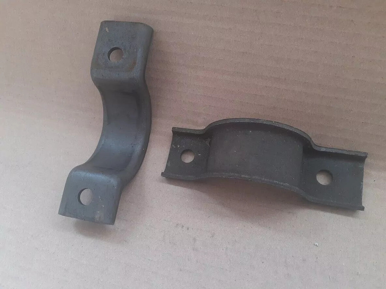 1x Exhaust Bracket fits Opel Rekord E 90183569 Genuine View Front