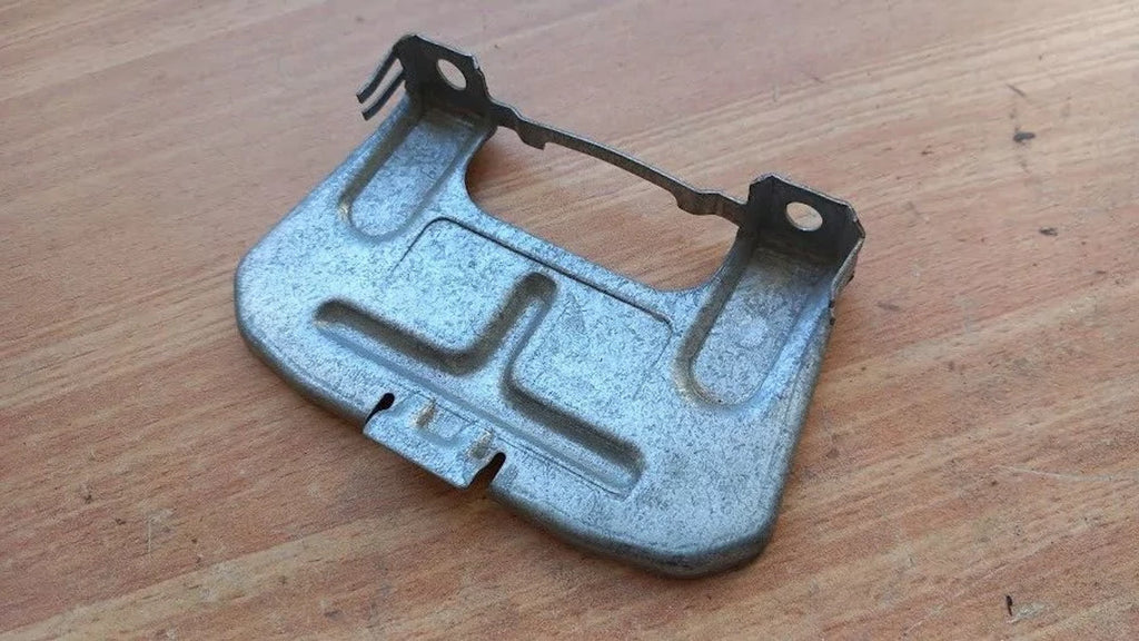 Rear Light Lower Bracket fits Opel Kadett E Vauxhall Astra 90191111 Genuine View Front