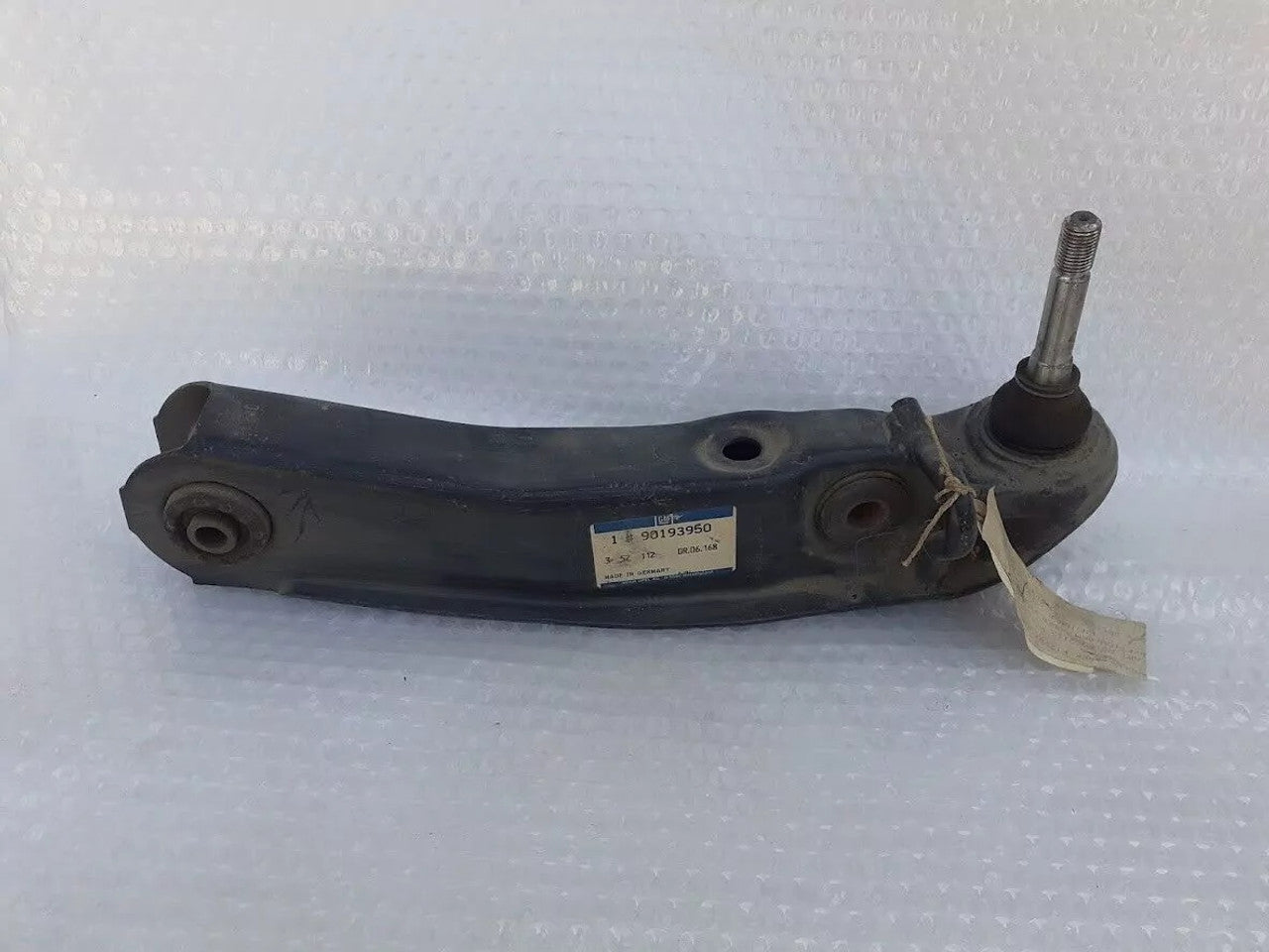 Control Arm Lower Right fits Opel Commodore C Rekord E 90193950 Genuine View Left