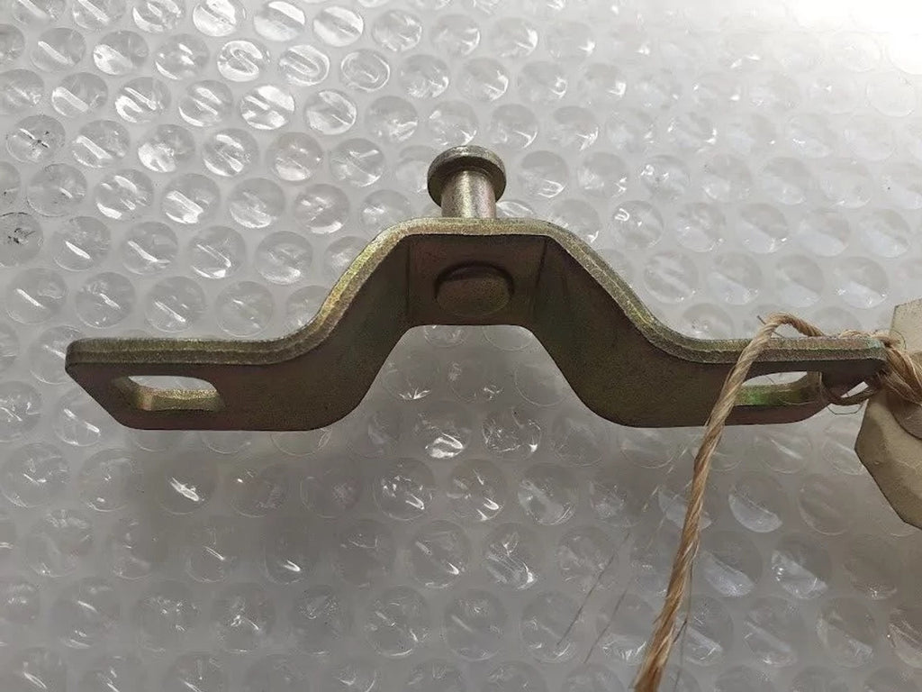 Back Door Lock Striker fits Opel Kadett E Combo 90197482 Genuine View Rear
